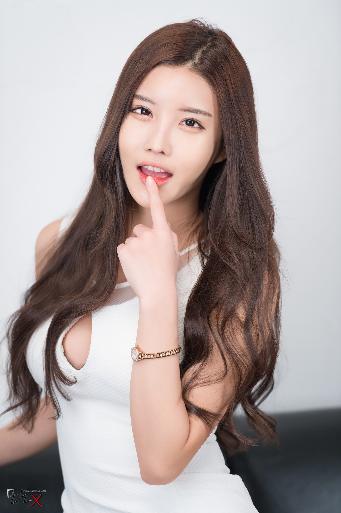 日本亲与子乱人妻IHD